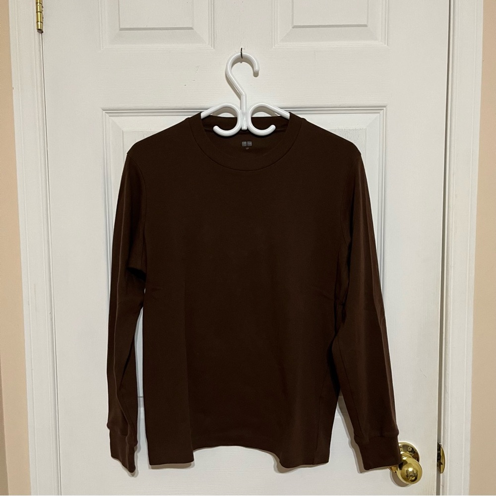 Uniqlo Brown Long Sleeve Tee